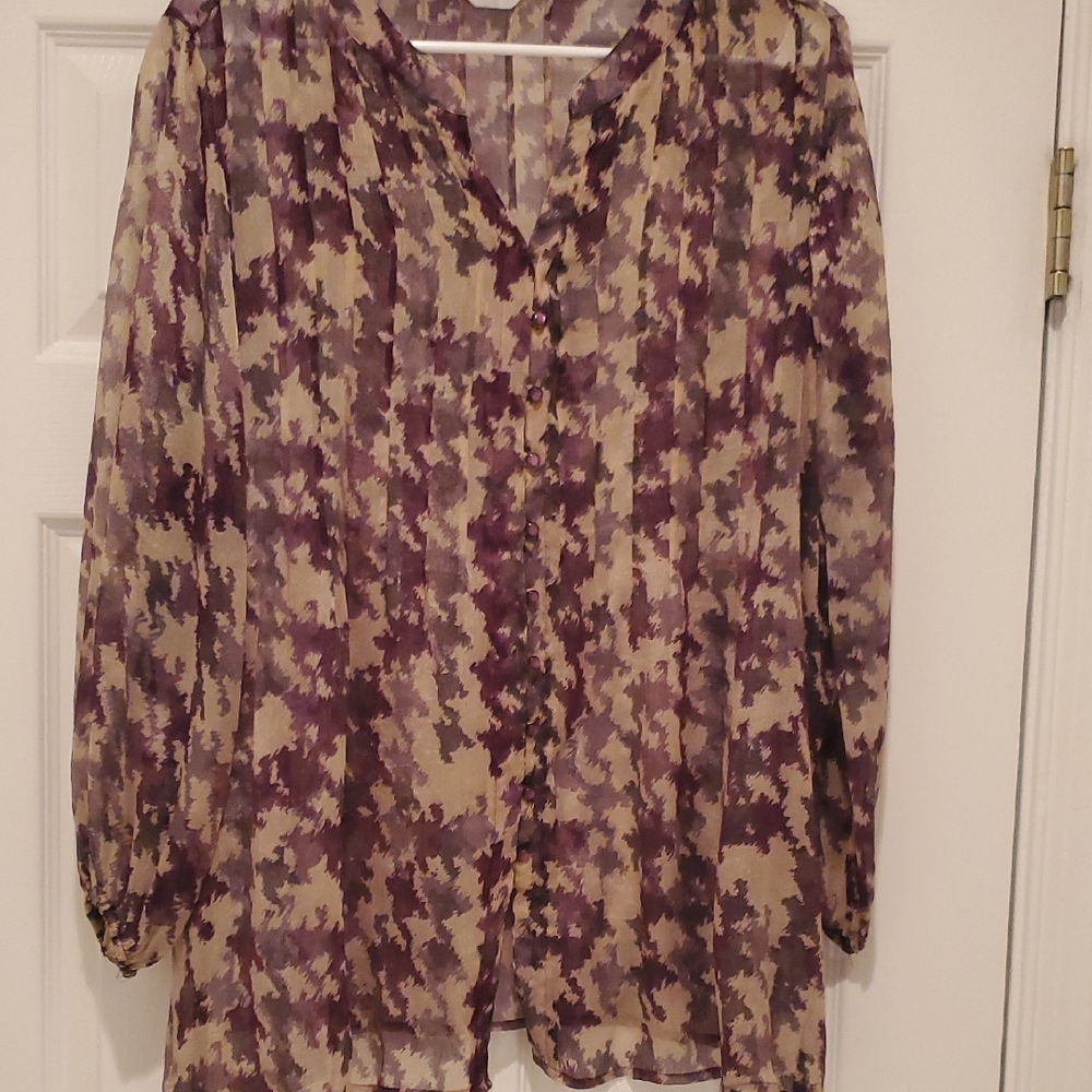 Avenue Sheer Button-Front Blouse in Purple and Cream Houndstooth